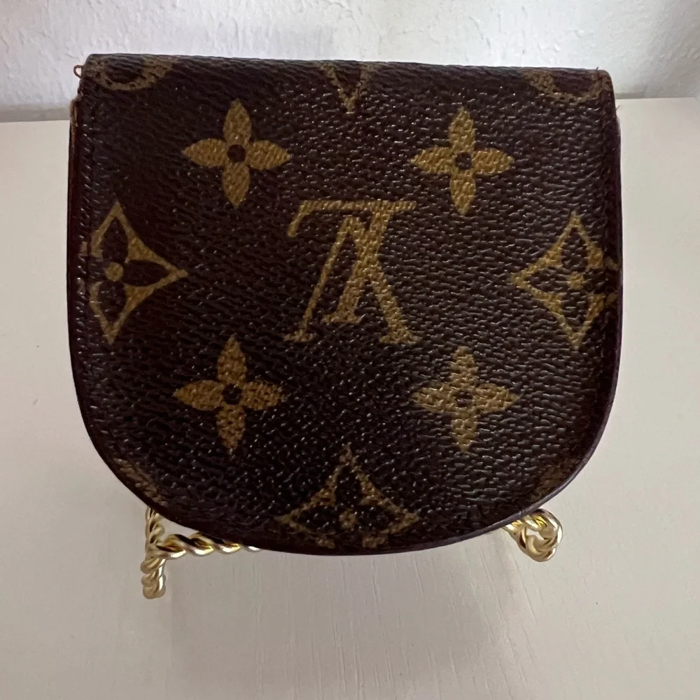 Coming SOON • LV Coin Pouch Vintage - Picture 2 of 14